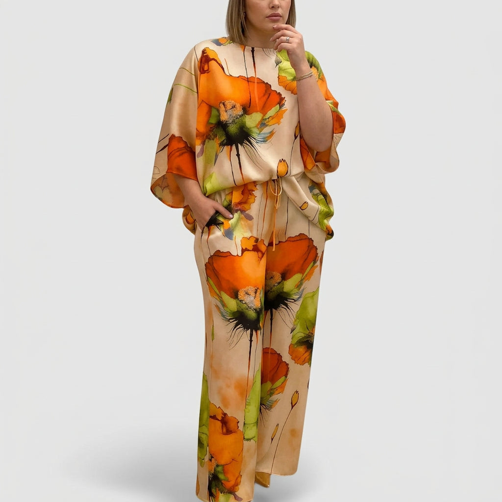 Monica™ | Elegant Two-Piece Set - Plus size model