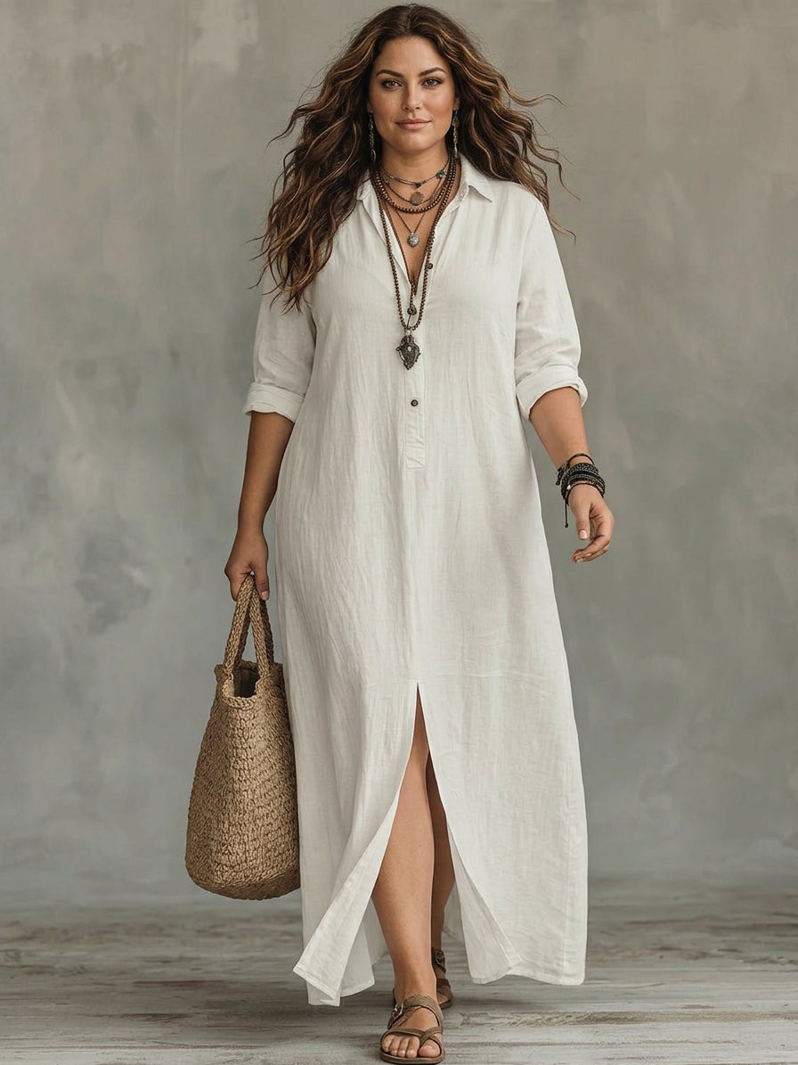 Soline™ | Maxi black fitted dress with buttons - Plus size model
