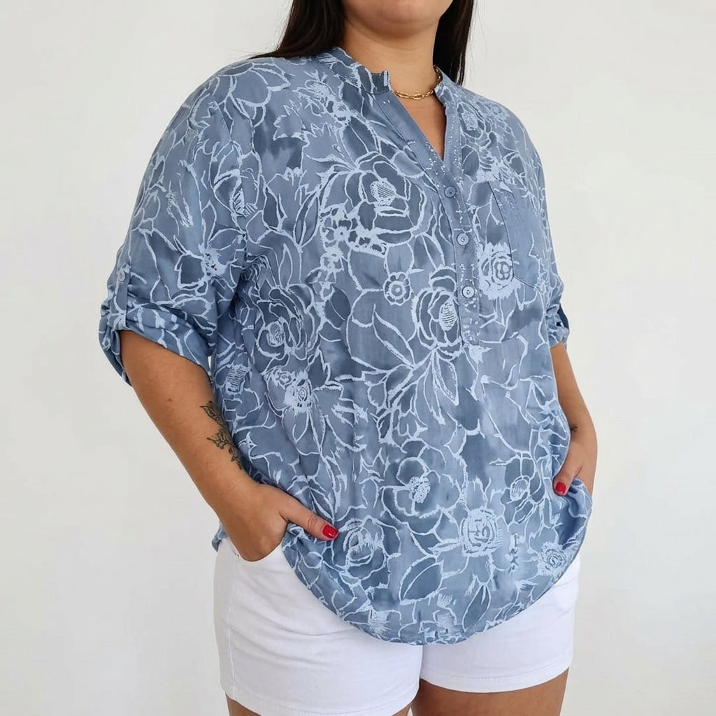 Rhezlynn | Sophisticated Blouse - Plus size model