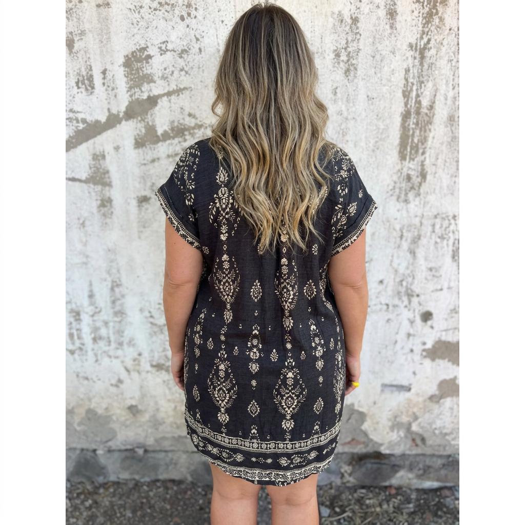 Seabreeze | Boho Dress Cotton-Linen - Plus size model