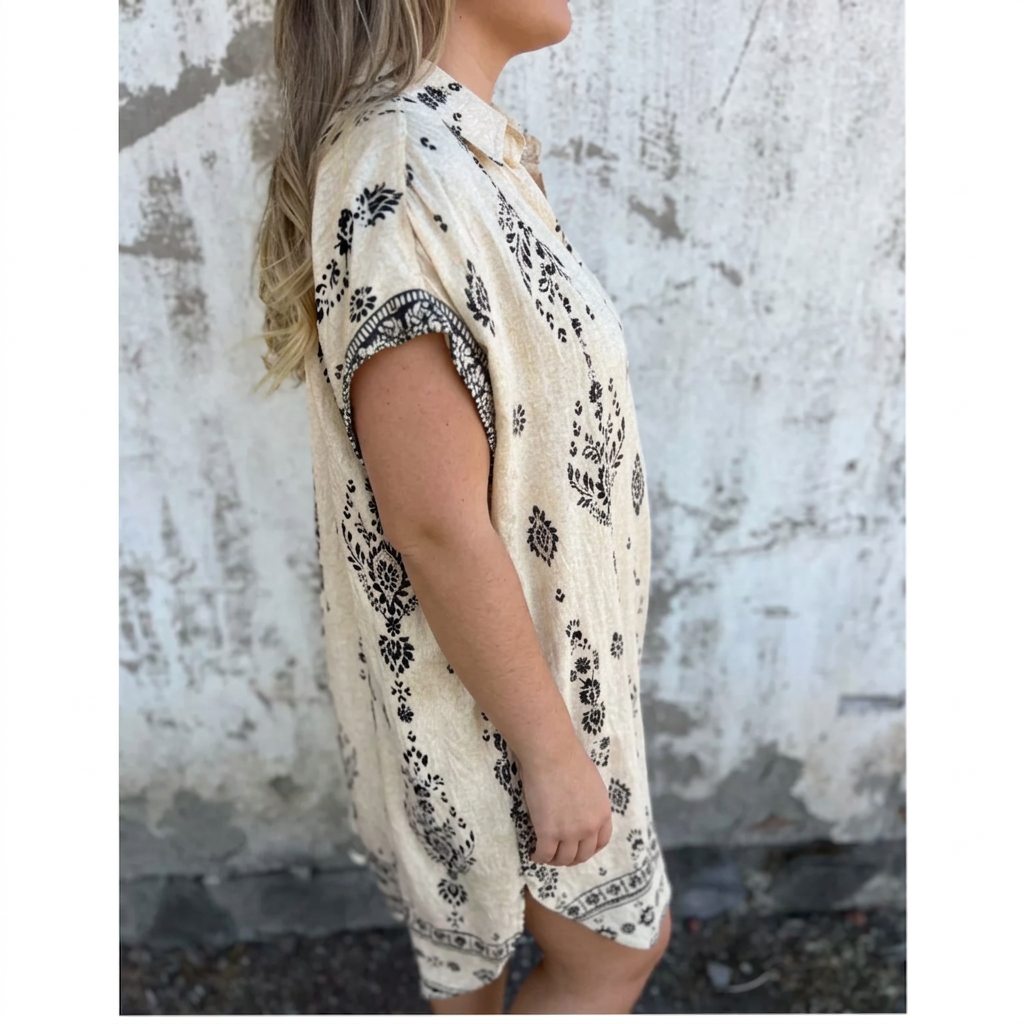 Mica - Vintage Boho Dress - Plus size model