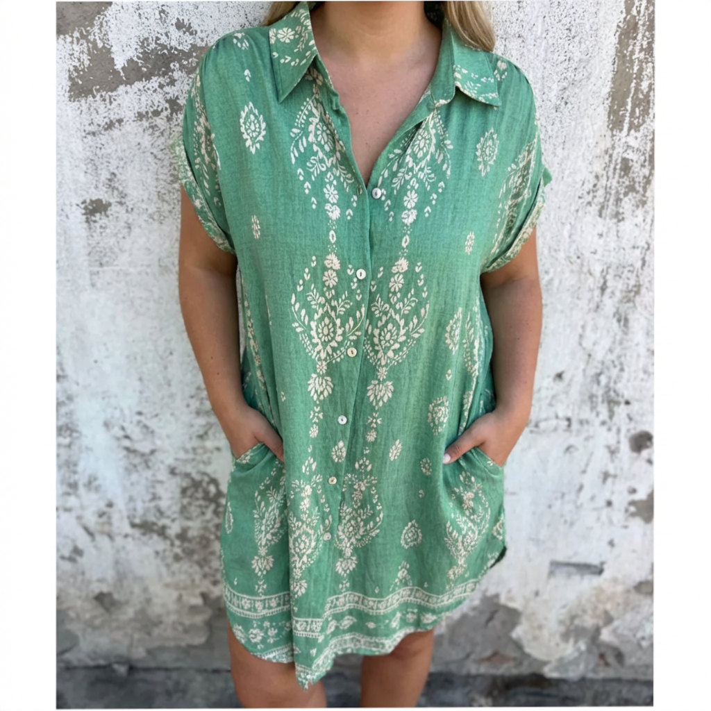 Mica - Vintage Boho Dress - Plus size model