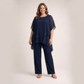 Helena | Airy Set - Plus size model