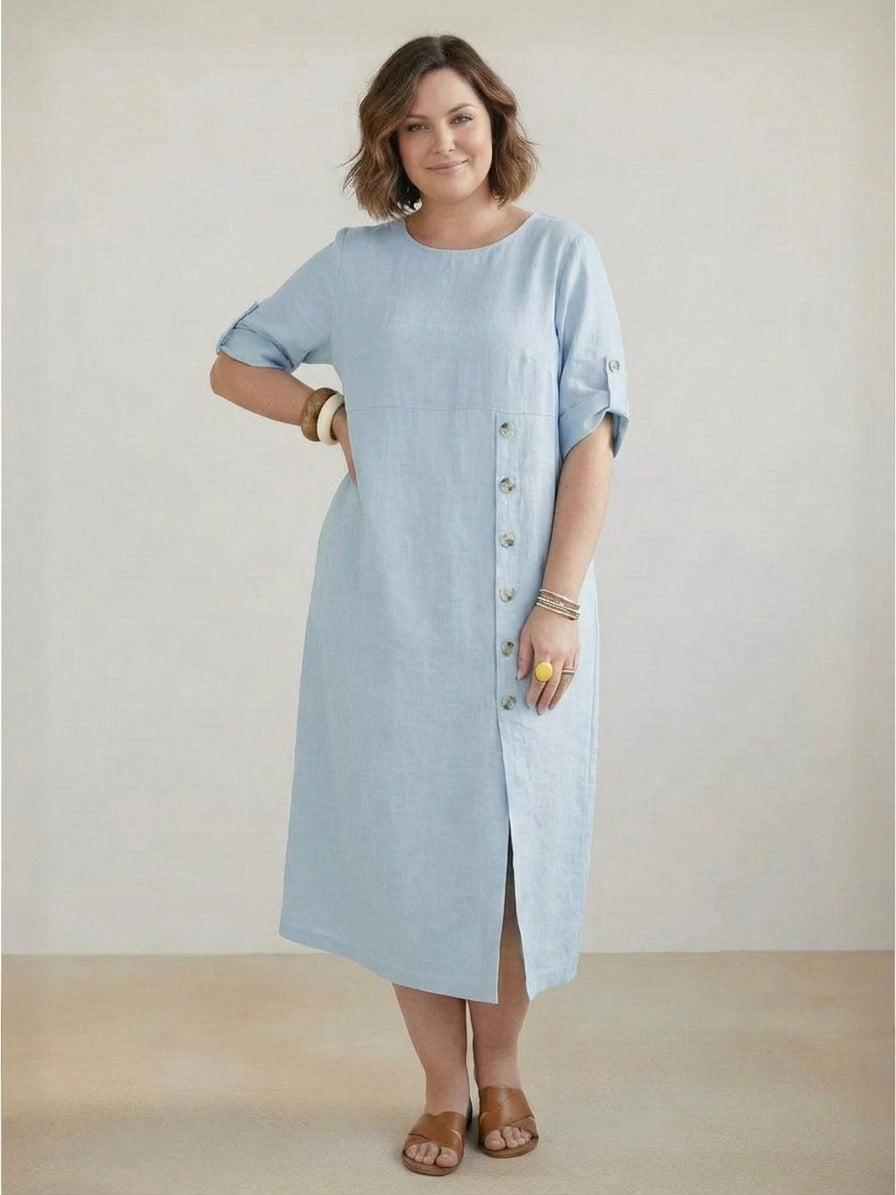 Delaney - Linen Elegance Dress - Plus size model