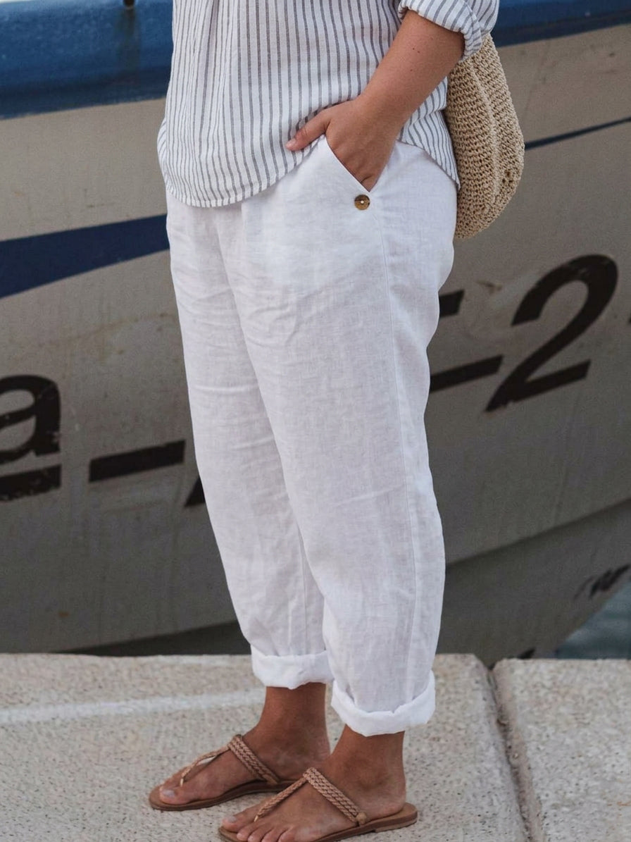 Mary Breeze Pants - Worry-Free Comfort - Plus size model